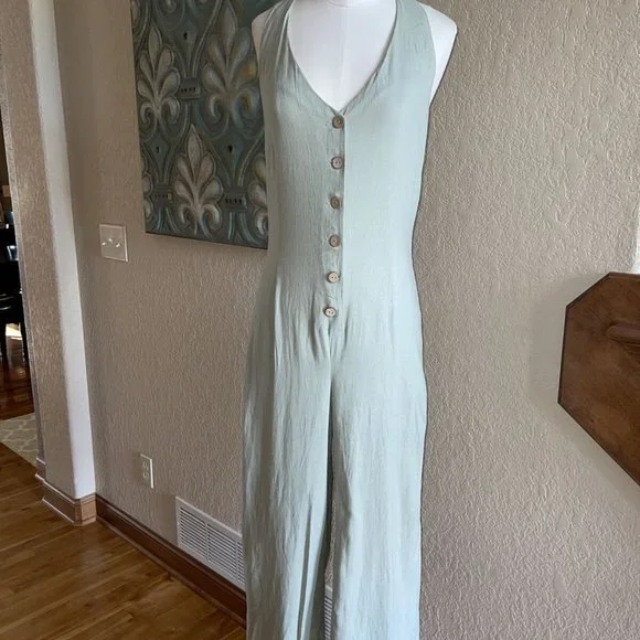 Gentle Sage Green Linen Halter Jumpsuit - size 5 / small - Picture 9 of 9